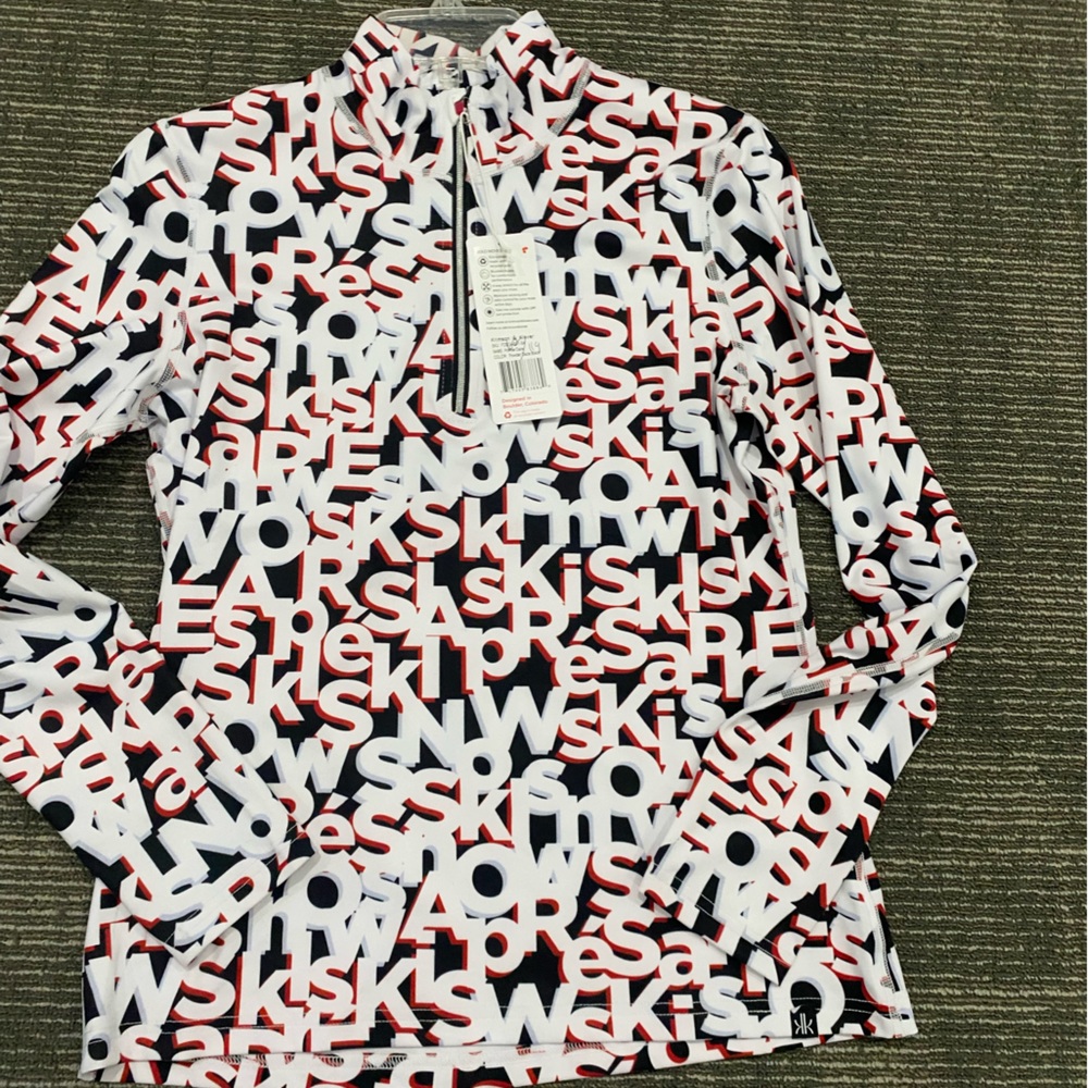 NWT 1/4 Zip Base layer with graphic letters for ski